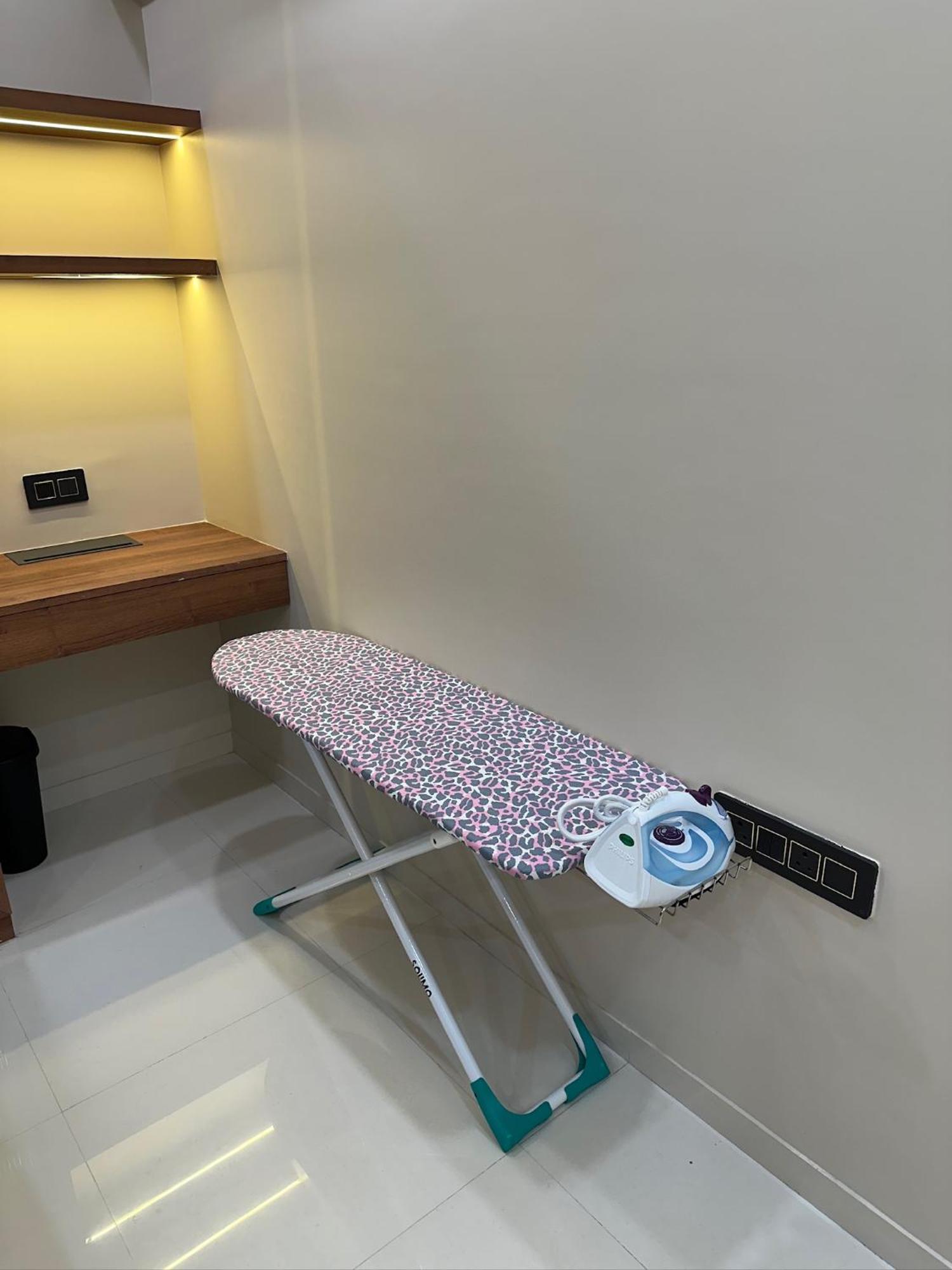 Peacock Palace 2Bhk Modern Ac Flat In Baner פונה מראה חיצוני תמונה