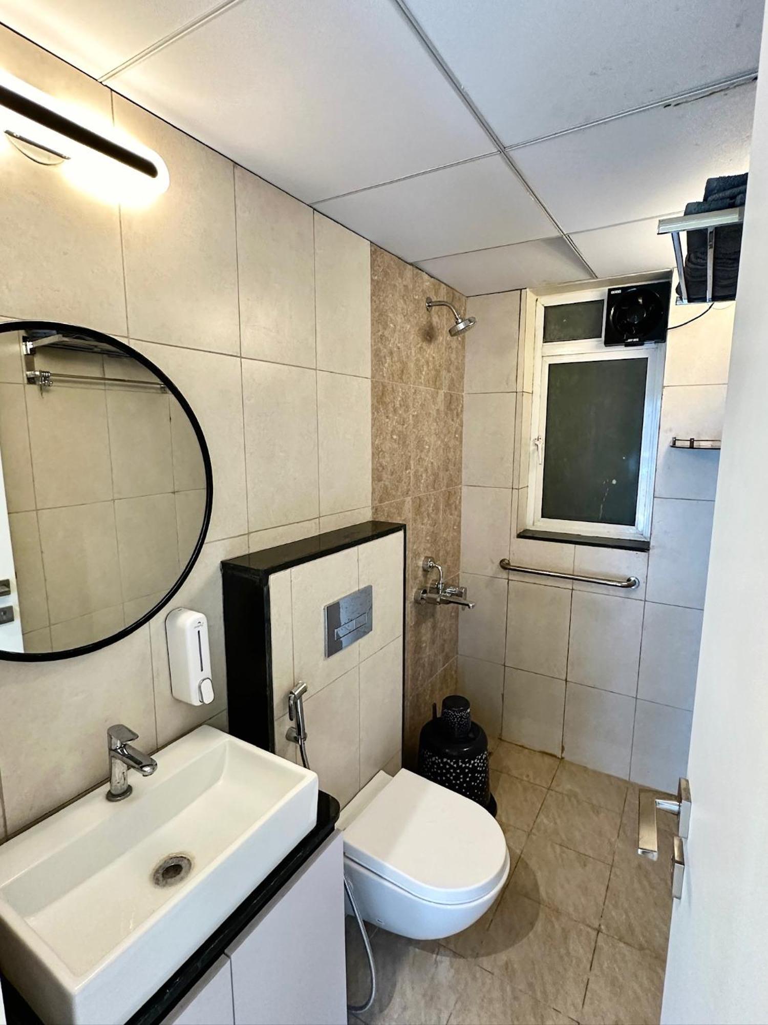 Peacock Palace 2Bhk Modern Ac Flat In Baner פונה מראה חיצוני תמונה