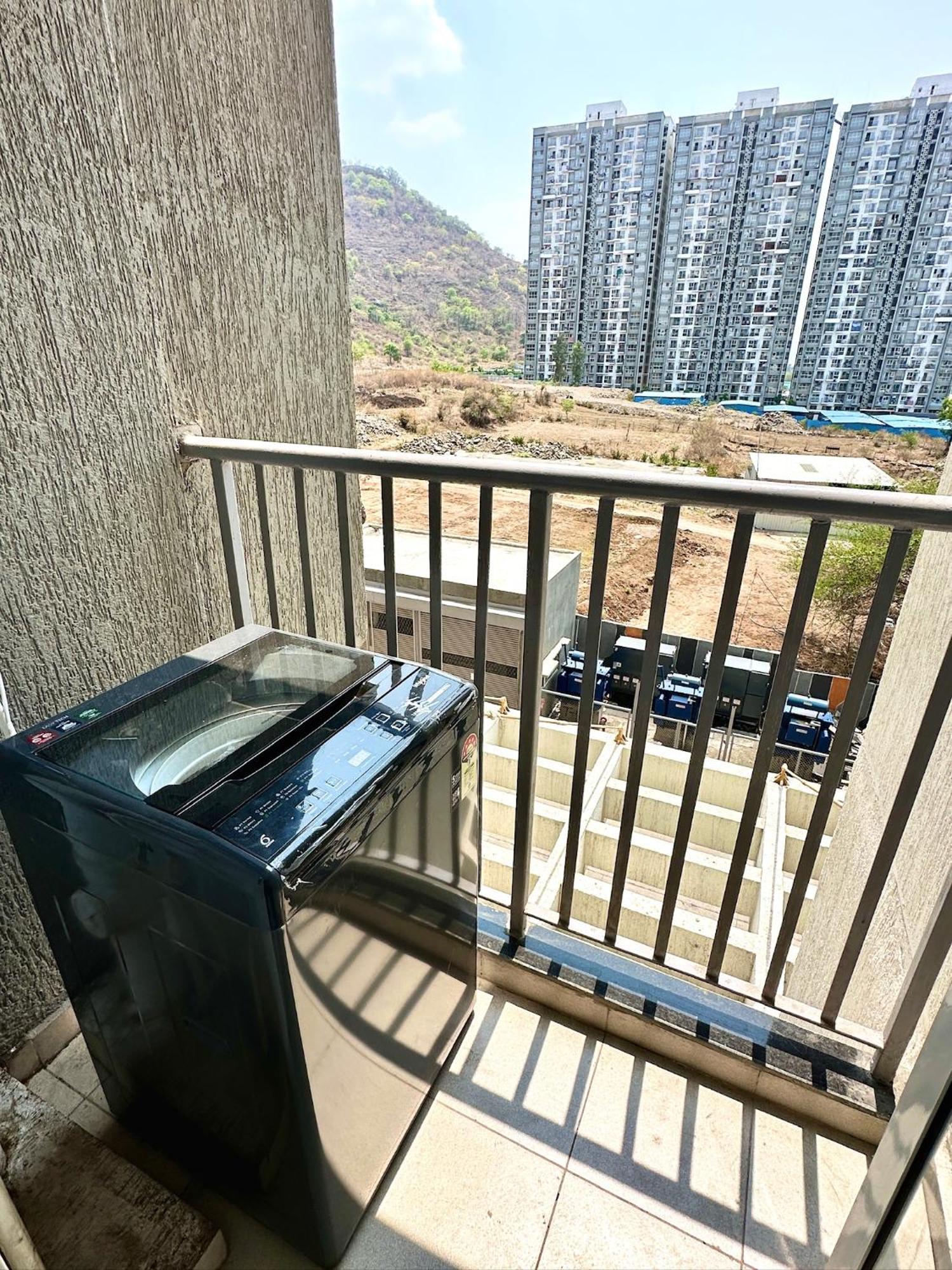 Peacock Palace 2Bhk Modern Ac Flat In Baner פונה מראה חיצוני תמונה